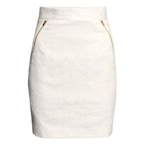 H&M White Embroidered Pencil Skirt!